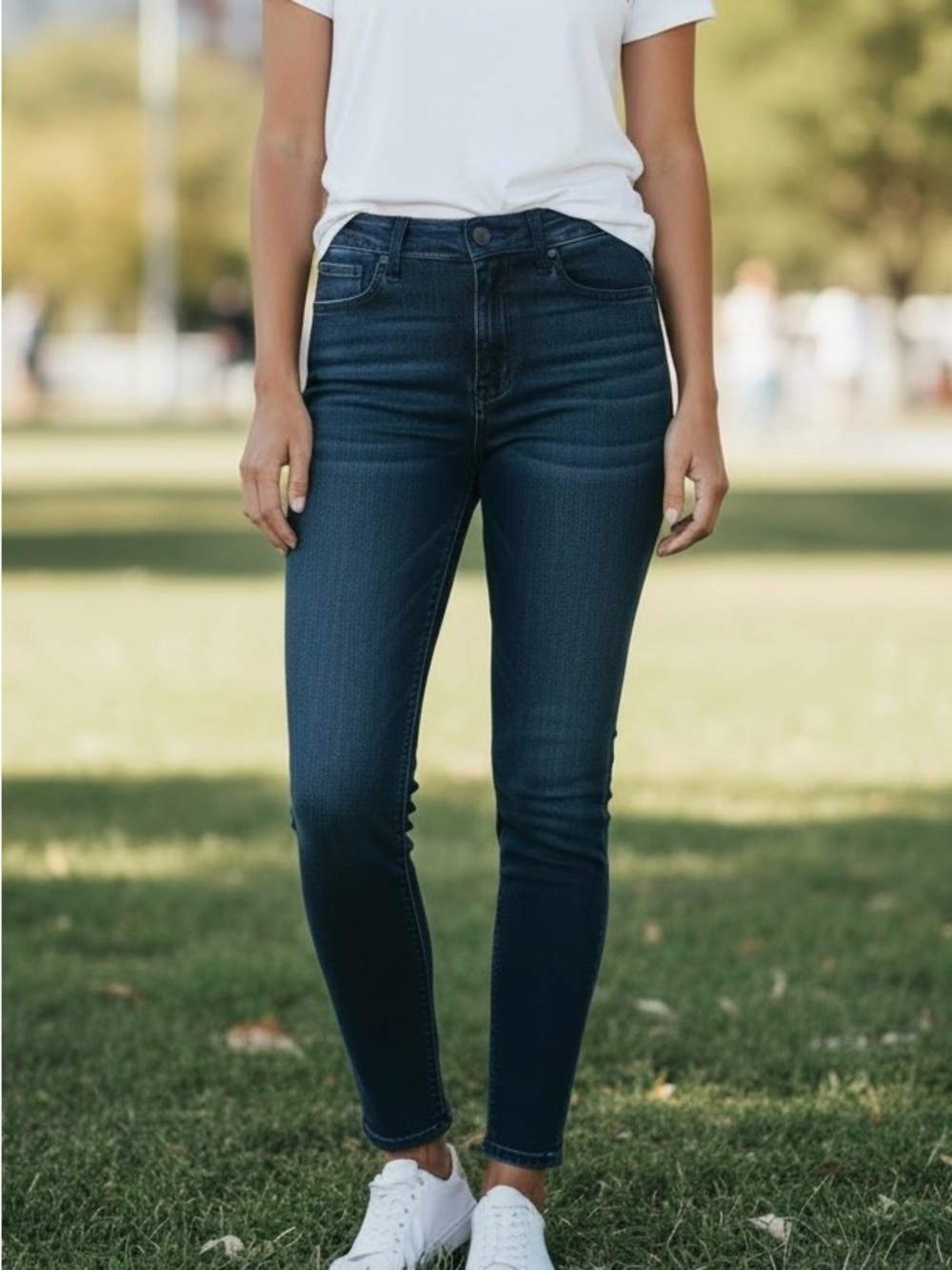 Old Navy Rockstar Super Skinny High Rise Jeans